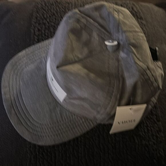Vuori Minimalist  Camo Hat 2.0 in Gray/ NWT - Picture 5 of 8
